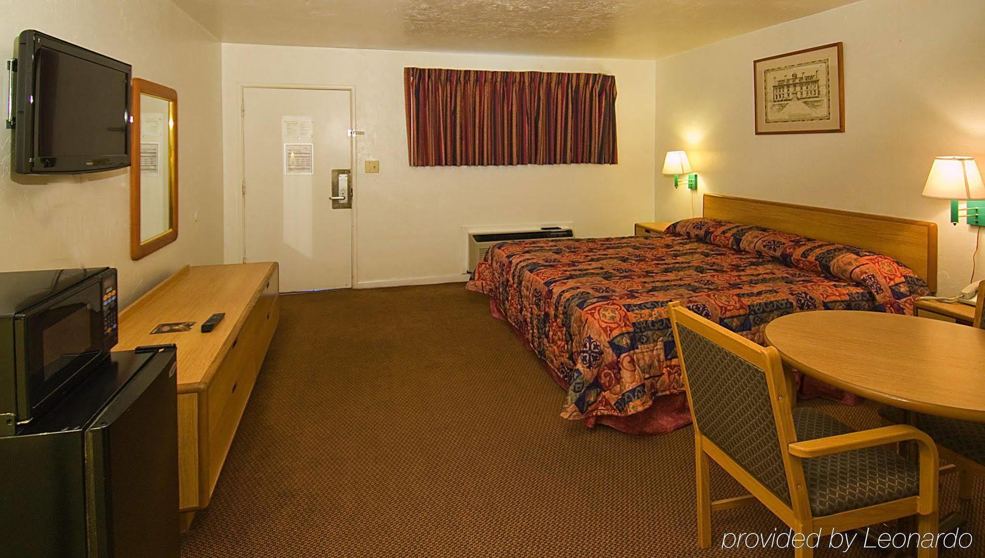 America'S Best Value Inn - Гейнсвилл Номер фото